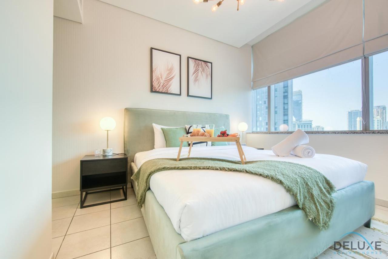 Apartment Elegant With Balcony & Prime Location By Deluxe Homes Dubai