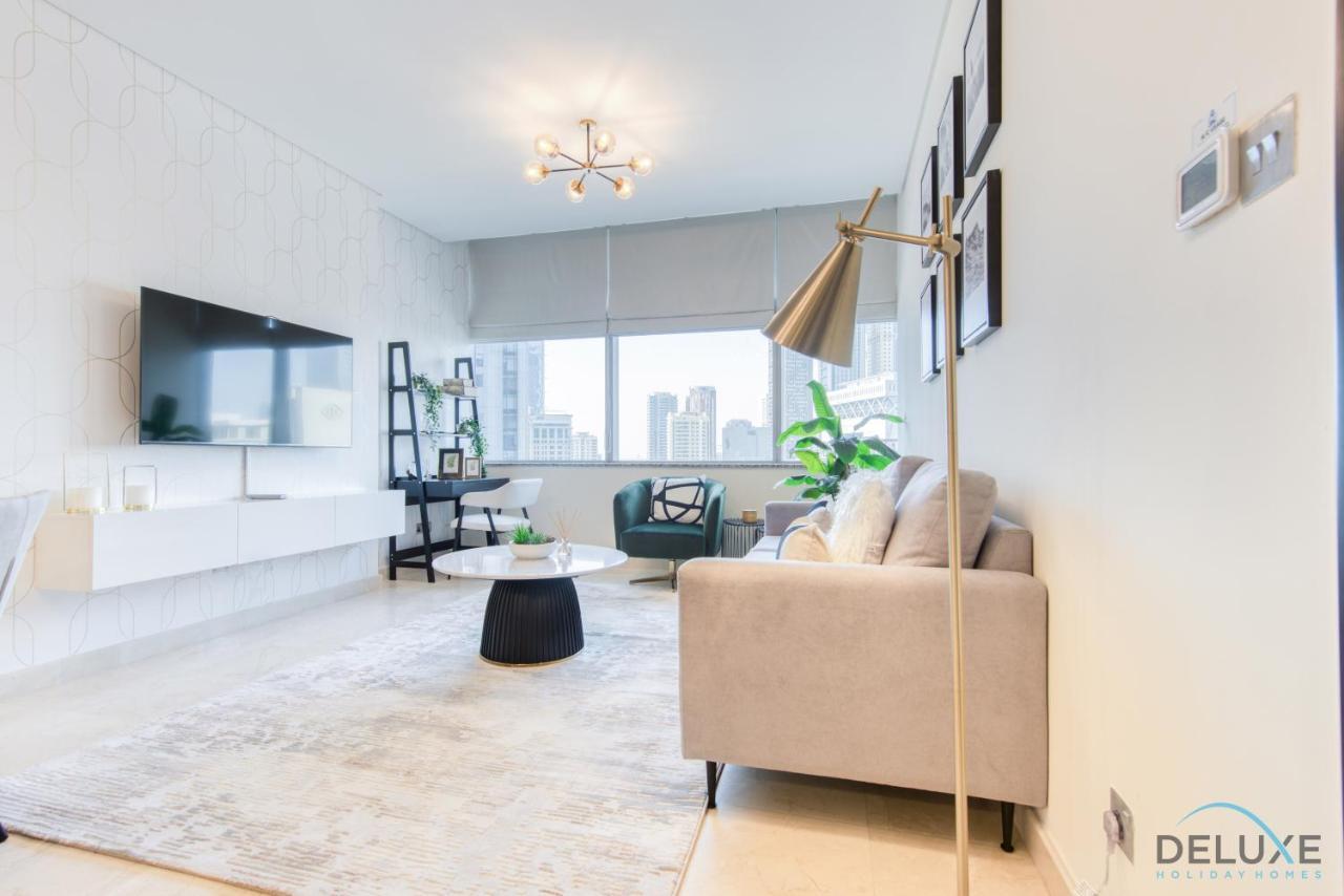 Elegant With Balcony & Prime Location By Deluxe Homes Apartment Dubai